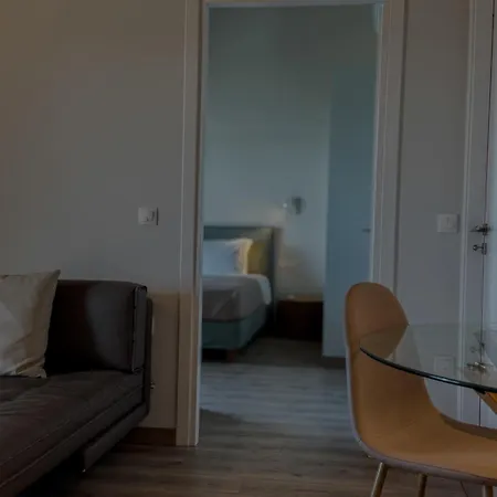 Valtes Luxurious Iii