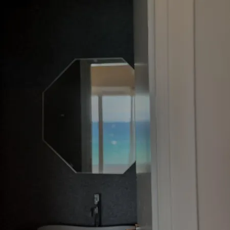 Valtes Luxurious Iii Mpoukaris